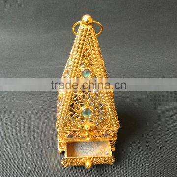 Wholesale Two Colors Tower Shape Beautful Incense Burner With Cryatsl and Four Angle Bottom
