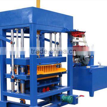 QT4-30 diesel engine hollow block making machine small concrete block making machine