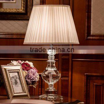 Luxury clear K9 crystal carving table lamp with white lampshade