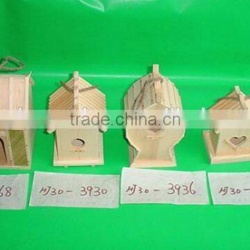 Wholesale High Quality Wooden christmas birdhouse For Sale