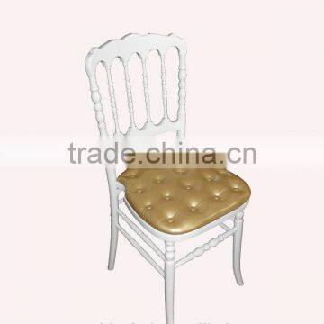White Wooden Napoleon Banquet Chair With Cushion Pad photo-2