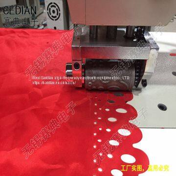 Economical ultrasonic fabric lace machine