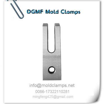 How to install injection mold clamps