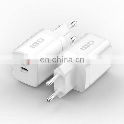 2021 New Trend 2 Charging Port USB A + USB C PD20W Wall Charger QC3.0 USB Charger Adapter for Phone 12 photo-4