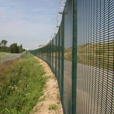 358 Anti Climb Security Fencing/358 Wire Fence/358 Security Fence Prison Mesh