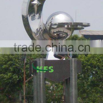 Stainless steel decent moon and sun sculpture