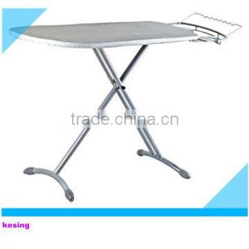 KS4216RTP4-25&32 Ironing board with wheel