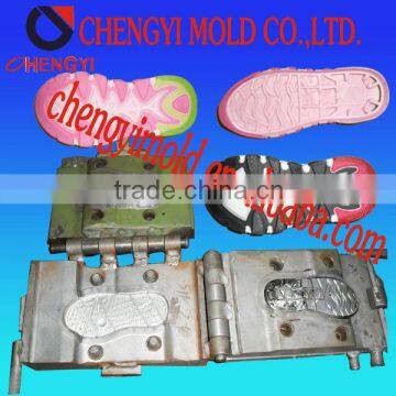 three color kid tpr ousole shoe mold