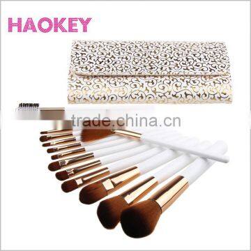 15 Platinum Lace Bag Wood Handle Makeup Brush Set photo-2