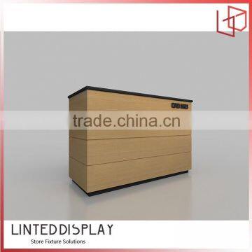 Concise Equipment Shop Cash Counter Design photo-4