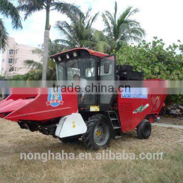 4YZ-3B 3-row corn combine harvester, sweet corn harvester, self - propelled corn harvester,