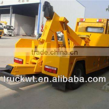 dongfeng 4x2 right hand wrecker tow trucks 3ton to 5 tons for sale