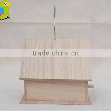 Solid Wood Hot Selling Parrot Bird House Outdoor Garden Indoor Bird House photo-2