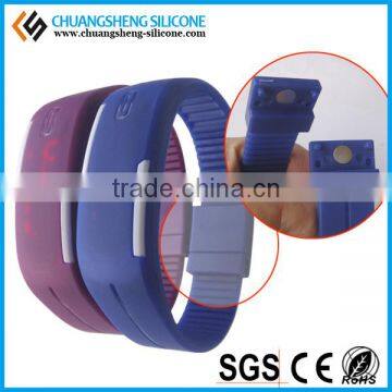 Factory Price LED Watch, Cheap Silicone Wristwatch photo-6