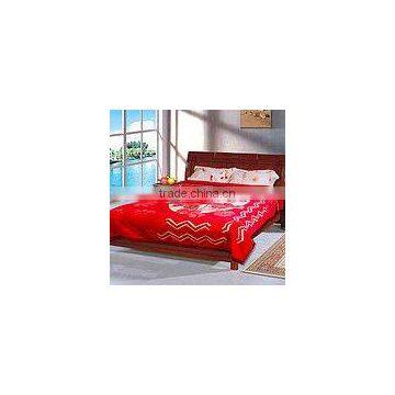 super soft, 100% polyester comfortable red blanket