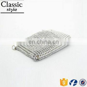 CR Low MOQ Requirements Aluminum Diamond Inlaid Surface Long Chain Hottest Wholesale Cell Phone Cases photo-3