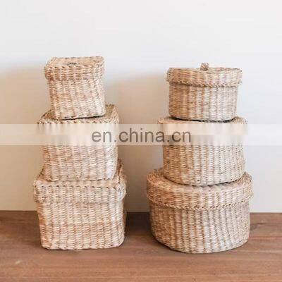 Hot Selling set of 3 small storage box, mini seagrass basket with lid candy basket Wholesale