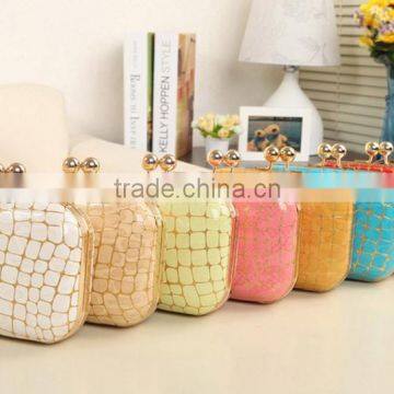 Korea ladies stone pattern retro evening bag with chain lovely box bag