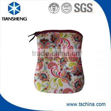 Floral pattern neoprene tablet case with zipper