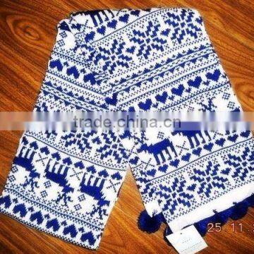 fashion acrylic knitted scarf with pompon
