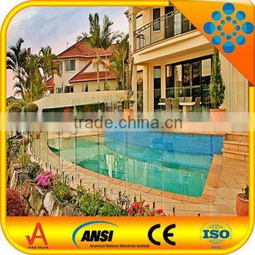 Garden and pool fencing with simple, clean and stylish glass