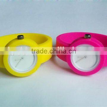 New design twist braid wrist colorful silicone fashion Bracelet Watches