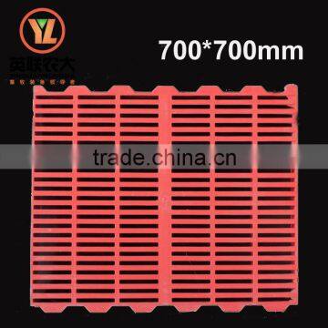 Red Plastic Poultry Plastic Slat Floor for Pig Farm