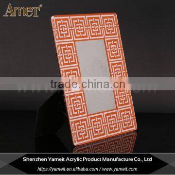 2016 New style acrylic funny photo frame with stand