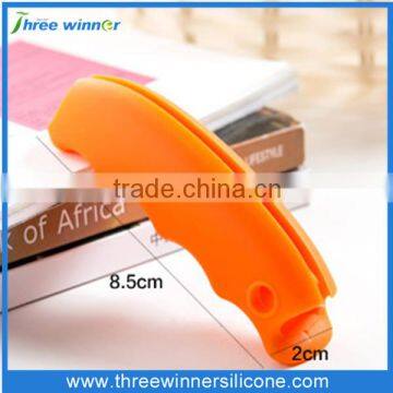 custom small silicone rubber handles