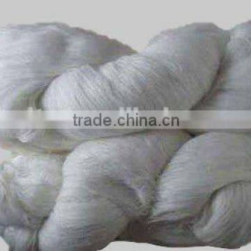 100% Acrylic Yarn Raw White in Hanks