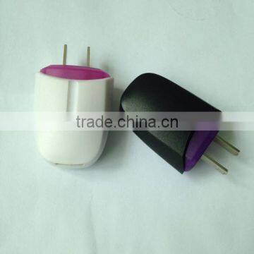 Plastic Simple USB Power Adapter Charger With One Usb Port photo-4