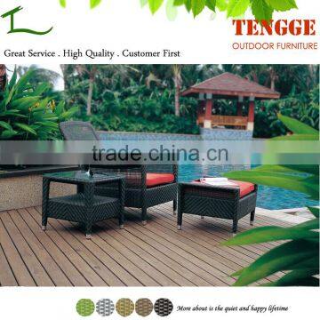 TG15-0261 Pool side sythetic rattan wicker lounge chair with desk