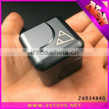 New Product Fidget Hand Spinner Toy Cube Spinner for Stress Relief photo-4