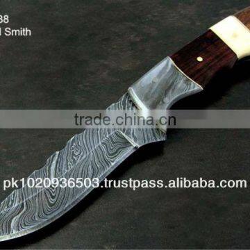 Handmade Damascus Knife