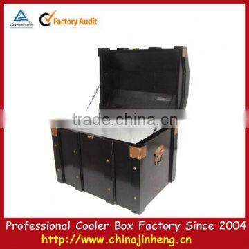 wooden ice cooler with top