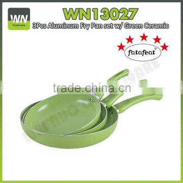 Green color ceramic coating pan with bakelite handle fry pan with divider ceramic frying pan