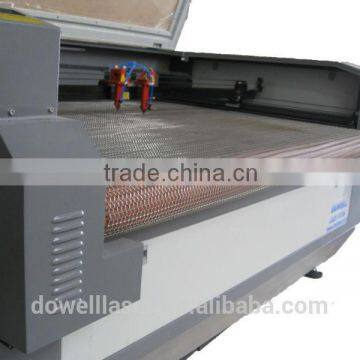 2016 Salable Product 1625 Fast Auto Feed Fabric Laser Cutting Machine photo-3