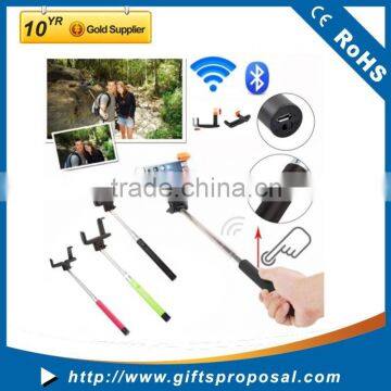 Extendable Selfie Handheld Stick Monopod with Adjustable Phone Holder and Bluetooth Wireless Remote Shutter