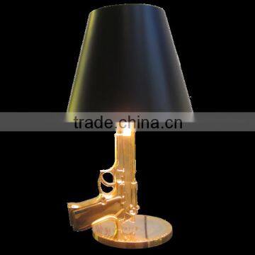 Black Gold Gun Style Table Lamp with Italy Design for Study Room