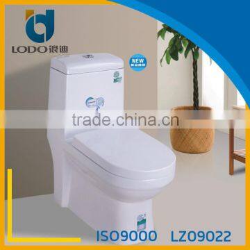 Hot selling bathroom toilet/ one piece wc toilet