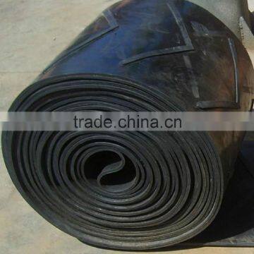 China ribbed rubber industrial conveyor belt