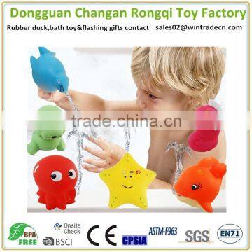 BPA free vinyl material sea squirters toy baby animal