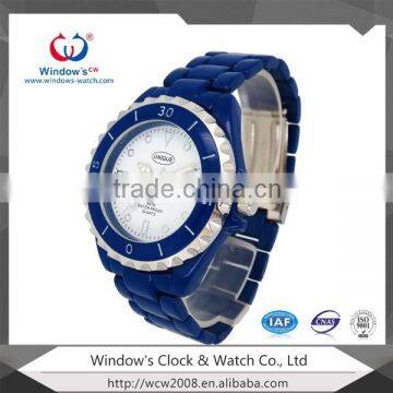 classic fashion watch men with alloy material