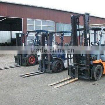 USED MACHINERIES - KOMATSU 3 TON FORK LIFT (6738)