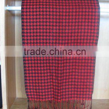 Manufacture Checked Hot Selling Fashion Scarf Shawl for Women photo-2