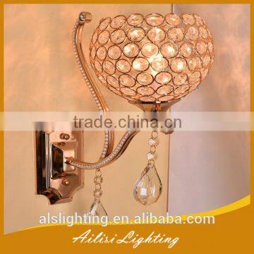 Vintage Popular Classical Hot Selling Wall Lamp with Pipa Drops
