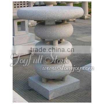 Lawn Lantern(Granite Lantern)