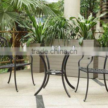 Cast aluminium garden furniture