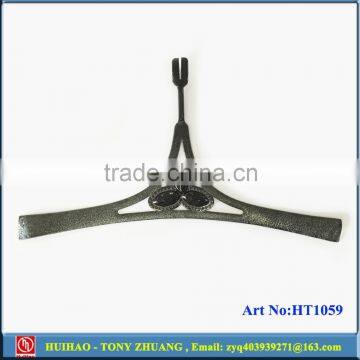 Black Color TPU Decorative Shoe Vamp,flip Flop Clip for Shoe Making HT1108 photo-6