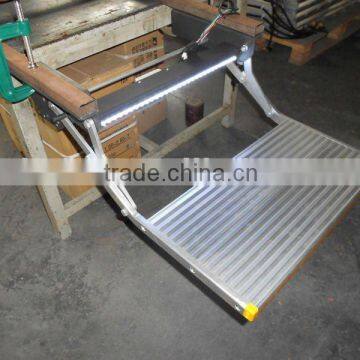 Easy Operate Manual Aluminium Folding Step for Van and Motorhome and Trailer